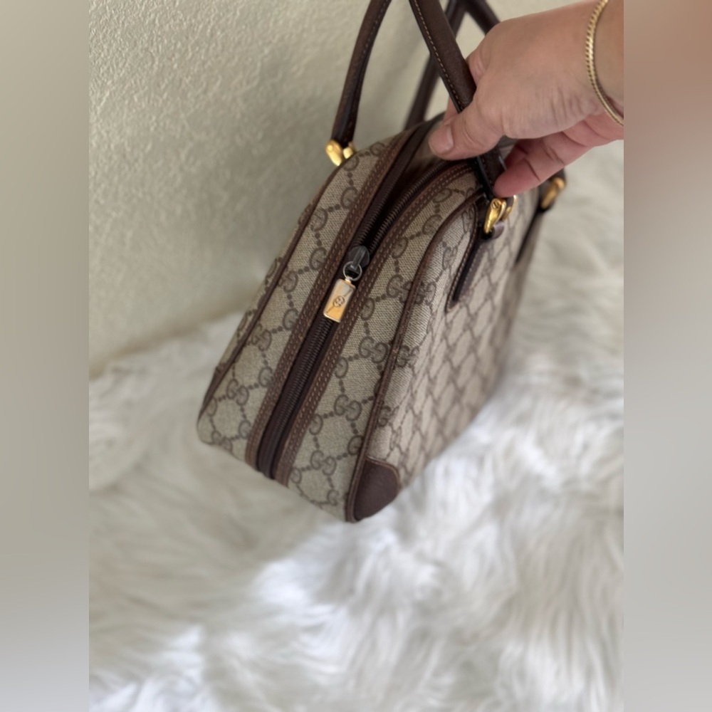 Guuci Handbag - Picture 3 of 13